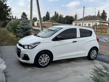 субару форестер 2018: Chevrolet Spark: 2018 г., 1 л, Автомат, Бензин, Седан
