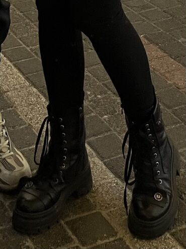 зимние обувь: Сапоги, 36, цвет - Черный