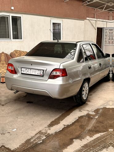 на нексию 2: Daewoo Nexia: 2011 г., 1.6 л, Механика, Бензин, Хэтчбэк