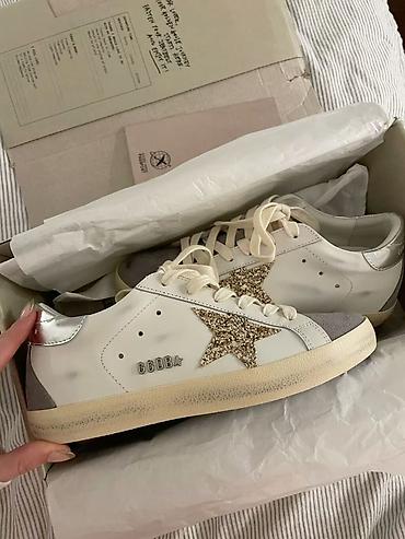Айымдардын бут кийими: Кроссовкалар, 40, Golden Goose, Жаңы, түсү - Ак, Акылуу жеткирүү — 2