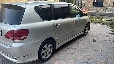кузов каратыш: Toyota Ipsum: 2002 г., 2.4 л, Автомат, Газ, Вэн/Минивэн — 1