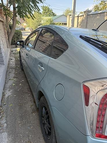 Toyota: Toyota Prius: 2014 г., 1.8 л, Гибрид, Хэтчбэк — 8