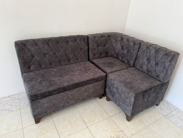 Digər mebel: Divan satilir 140 azn tezedi islenmeyib. Baza var Unvan Xırdalan