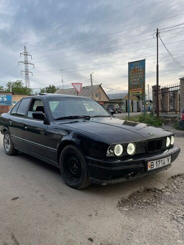 старые авто: BMW 520: 1993 г., 2 л, Механика, Бензин, Седан