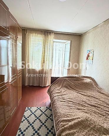 Батирлерди сатуу: 🏢Продается квартира в г. Шопоков 🟡Комнаты: 4 🟡Этаж: 4 🟡Инфраструктура — 5