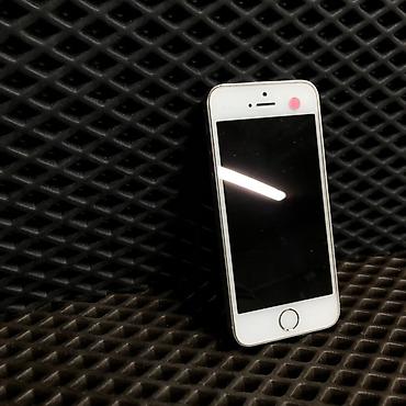 музык: IPhone 5s, Колдонулган, 16 ГБ, Күмүш, Заряддоочу түзүлүш, Каптама — 3