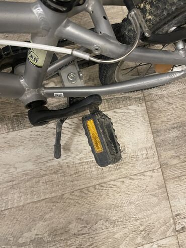 Uşaq velosipedləri: İşlənmiş İki təkərli Uşaq velosipedi 16", Ünvandan götürmə — 13