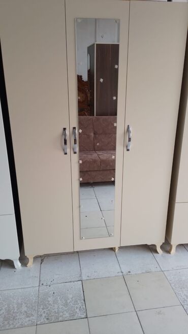 Sifarişlə dolablar: 155azn 3qapi Təzədir sifarişlə hazırlanır rəng seçimi isdeye görə — 2