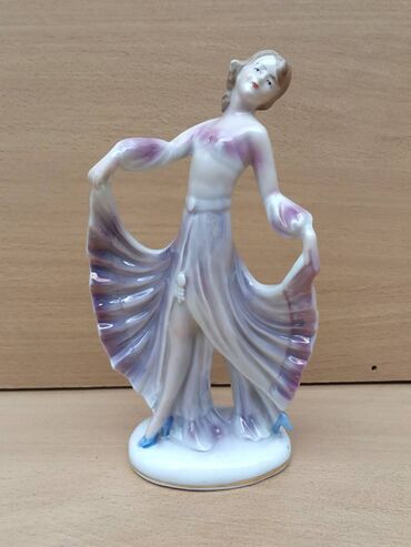 lilien porcelan: Figure, color - Multicolored, Used