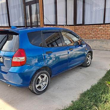 Honda: Honda Fit: 2004 г., 1.3 л, Механика, Бензин, Хэтчбэк — 5