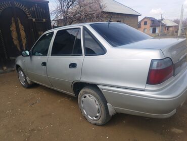 Daewoo: Daewoo Nexia: 2007 г., 1.6 л, Механика, Бензин, Седан