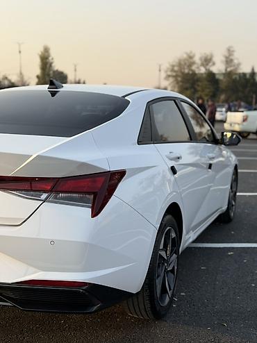 адисей левый руль: Hyundai Elantra: 2022 г., 1.6 л, Вариатор, Гибрид, Седан — 9