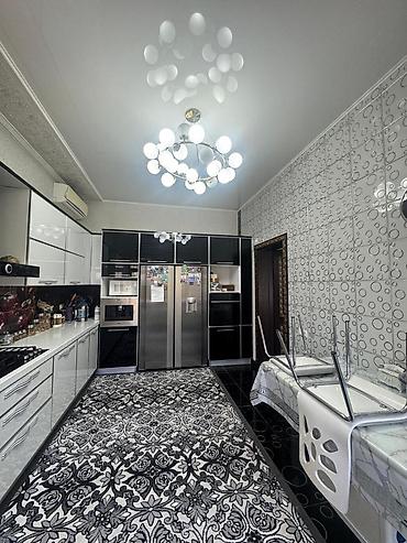 Долгосрочная аренда домов: 390 м², 7 комнат — 9