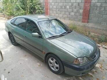 купить chery tiggo: Toyota Avensis: 2000 г., 2 л, Механика, Бензин, Хетчбек