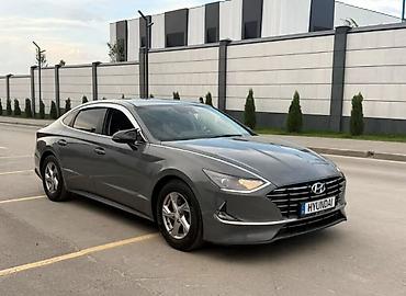 Продажа авто: Hyundai Sonata: 2019 г., 2 л, Автомат, Газ, Седан — 4