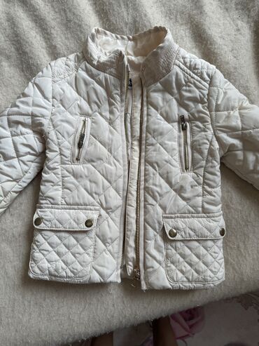 детские курточки: Курточка для девочки на 1годик или на 1,5 годика фирма chicco