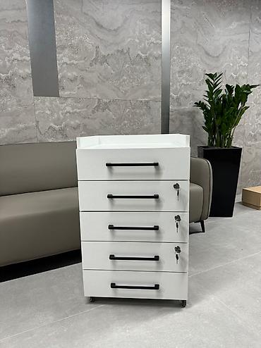 study table: В наличии Тумбочка для стоматологии 🦷 Размер: 800х500х400 Новый — 5