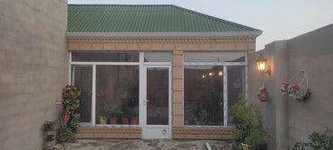 Həyət evləri və villaların satışı: 4 otaqlı, 2 kv. m, Orta təmir — 8