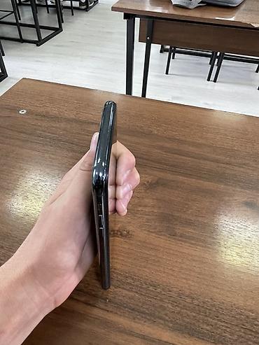сколько стоит iphone 18 pro: IPhone 11 Pro, Б/у, 256 ГБ, Matte Midnight Green, Кабель, 58 % — 3