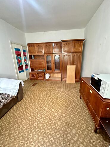 Продажа квартир: 3 комнаты, 62 м², 105 серия, 2 этаж, Старый ремонт