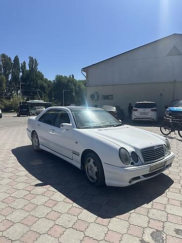 лобовой машины: Mercedes-Benz E-Class: 1997 г., 3.2 л, Автомат, Бензин, Седан — 6
