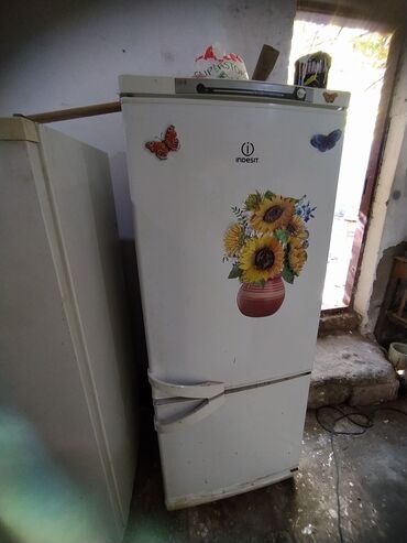 Техника для напитков: 2 двери Indesit Холодильник Продажа, цвет - Белый