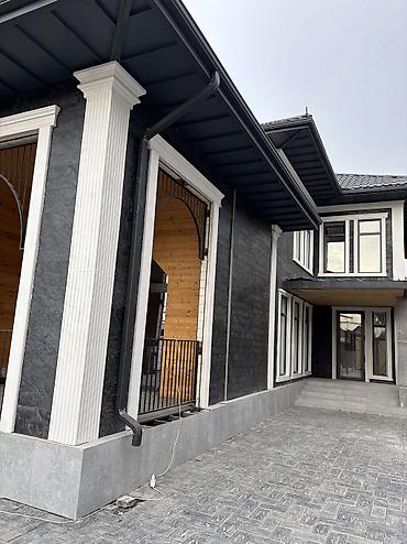 планировка дома: 6 комнат и более, 170 м², 33 соток, Бишкек, Арча-Бешик ж/м Собственник — 1