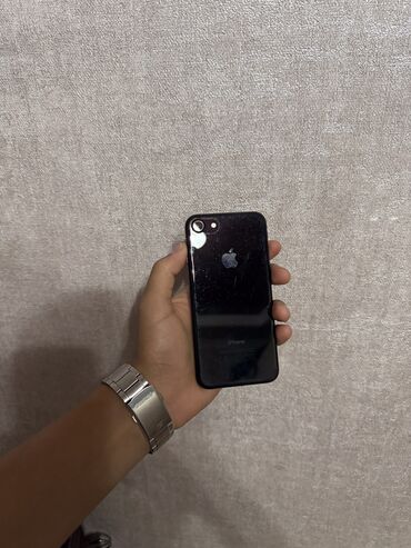 бишкек айфон 7: IPhone 7, Б/у, 128 ГБ, Jet Black, 82 %
