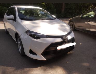 Toyota: Toyota Corolla: 2017 г., 1.8 л, Автомат, Бензин, Седан