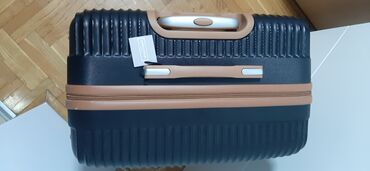 Putni koferi i torbe: Veliki kofer, bоја - Crna — 9