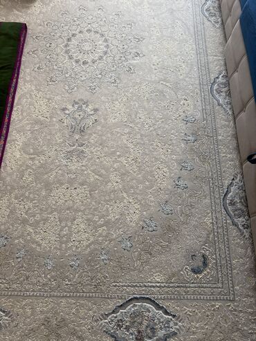 офисный кресло б у: Килем Колдонулган, Иран, Накталай эмес/накталай төлөм