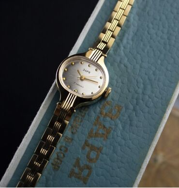 электронные часы casio: Классические часы часы, Zarya, Советские (СССР), Женские, Б/у