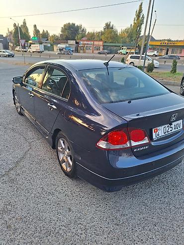 маленький машинка: Honda Civic: 2009 г., 1.3 л, Автомат, Гибрид, Седан — 5
