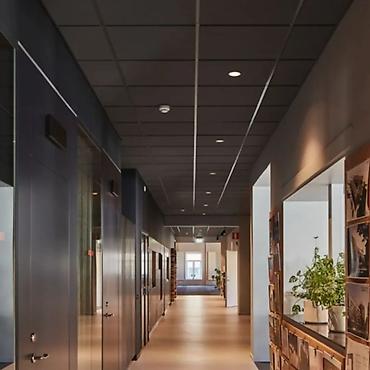 Другие строительные материалы: Потолочные плиты на основе стекловолокна, акустические в чёрном и — 3