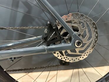 İdman velosipedləri: Şose velosipedi Cube, 28", sürətlərin sayı: 22 — 16