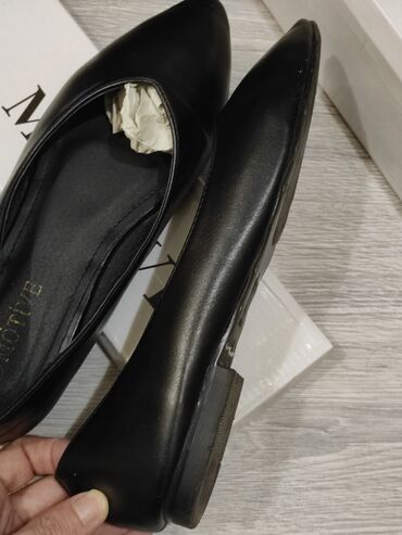 Basanoşka və səndəllər: Ölçü: 40, rəng - Ağ, İşlənmiş — 6