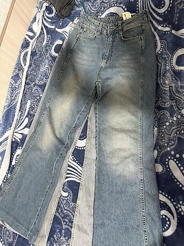 Cinslər: Pull bear Bershka Zara Şalvarlar 32-34 Rəngli yuyulma effektli jeans — 2