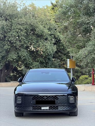 Hyundai Grandeur: 1.6 l | 2023 il Sedan