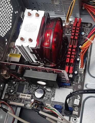 Digər ehtiyat hissələri: Bundle satılır Ana plata + CPU + Kuler - 65 AZN Ana plata : ASRock