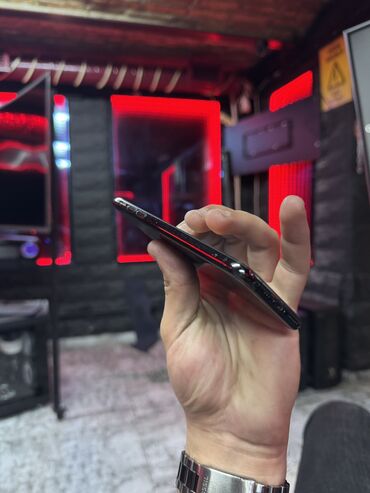 Apple iPhone: IPhone Xs, 64 GB, Space Gray — 4