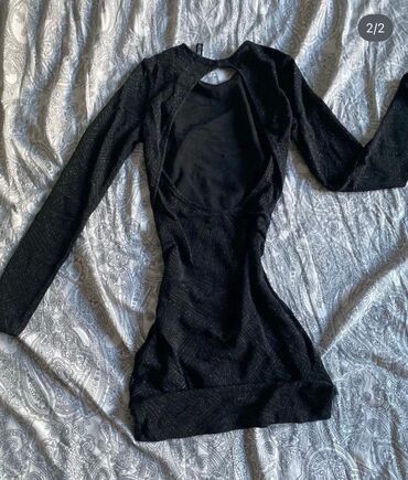 roza haljina: H&M XS (EU 34), color - Black, Other style, Long sleeves