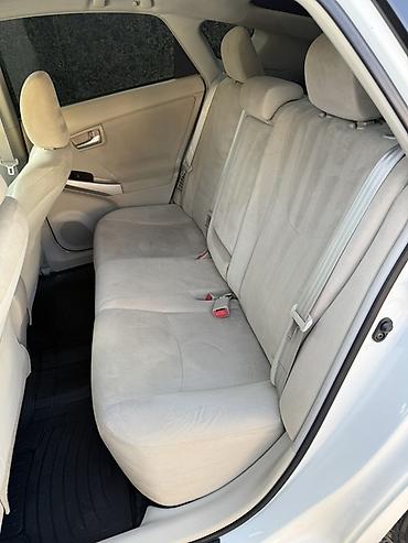 приус 2015 года: Toyota Prius: 2015 г., 1.8 л, Вариатор, Гибрид, Лифтбек — 9