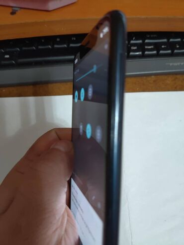 Motorola: Motorola Moto G7 Play, 32 GB, bоја - Crna, Otisak prsta, Face ID — 9