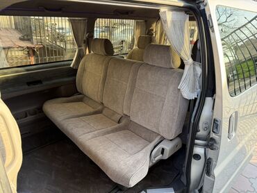 Toyota: Toyota Regius: 2001 г., 2.7 л, Автомат, Бензин, Минивэн — 14