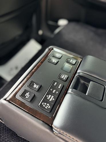 corolla 2016: Toyota Camry: 2017 г., 3.5 л, Автомат, Бензин, Седан — 9