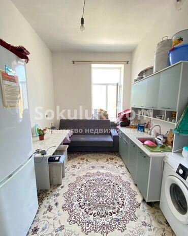 срочная продажа квартир в бишкеке без посредников: 1 бөлмө, 30 кв. м, 2 кабат