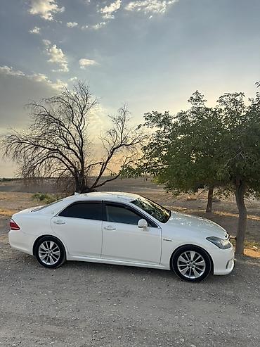 Toyota: Toyota Crown: 2010 г., 3.5 л, Автомат, Гибрид, Седан — 6