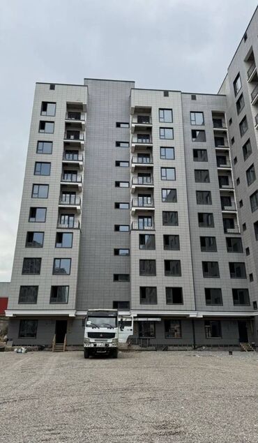 2 ком кв в бишкеке: 2 комнаты, 66 м², Элитка, 6 этаж, ПСО (под самоотделку)
