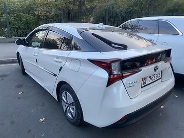 e star: Toyota Prius: 2019 г., 1.8 л, Автомат, Гибрид, Лифтбек — 3