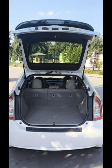 тайотта королла: Toyota Prius: 2014 г., 1.8 л, Вариатор, Гибрид, Хетчбек